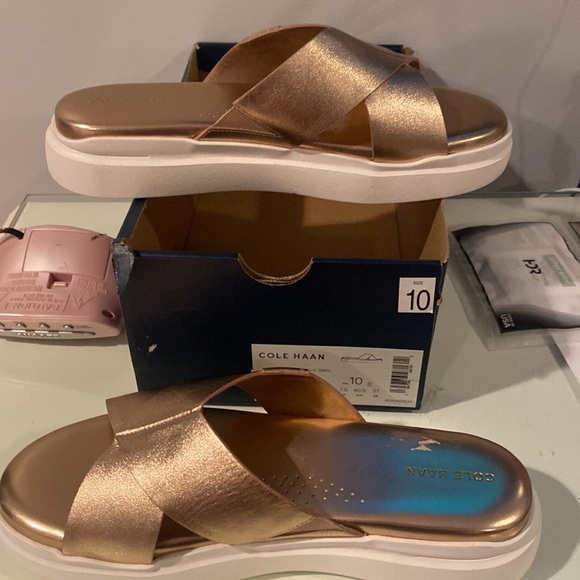 Brand new ladies sandals from Cole Haan - Picture 2 of 5